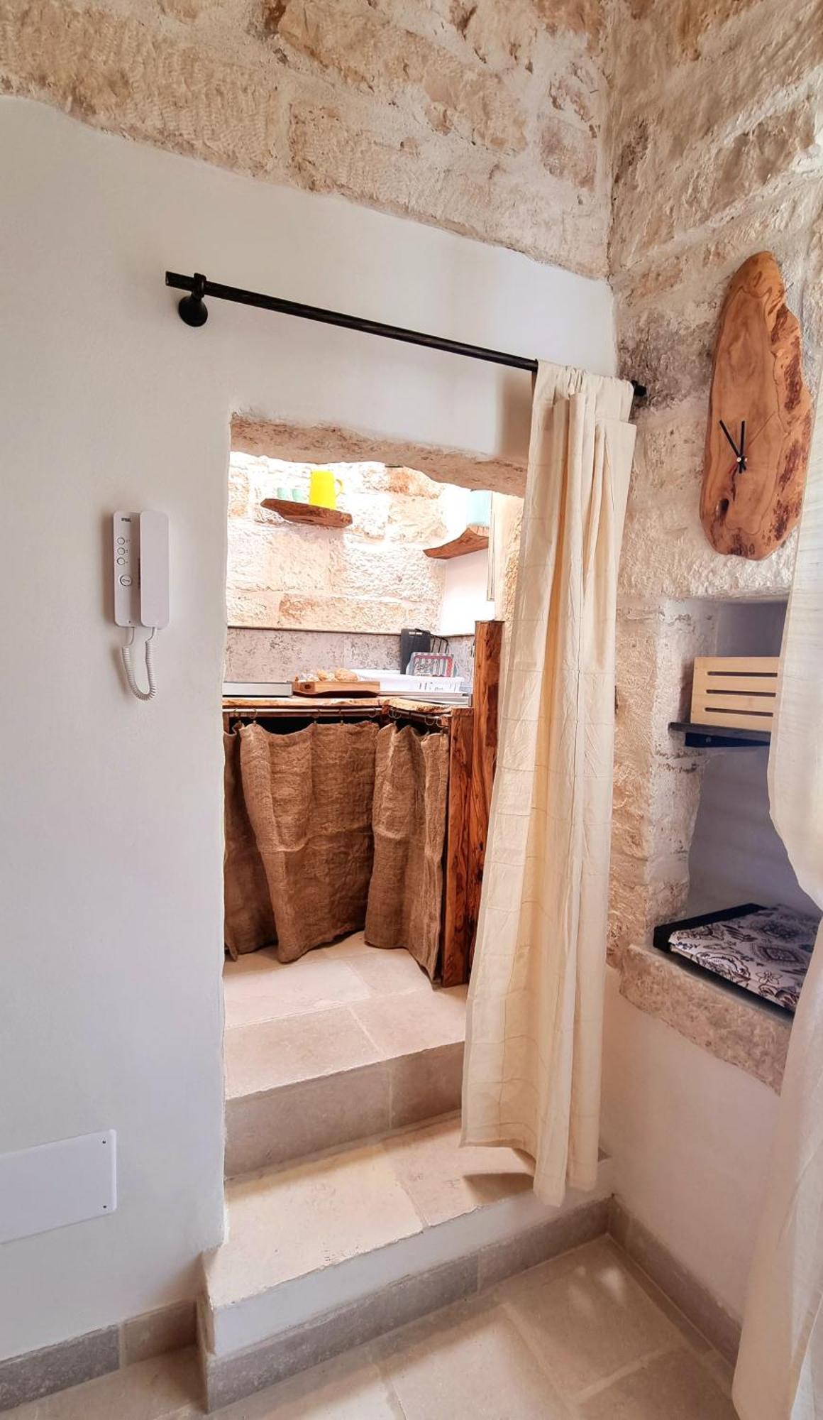 Petra Bianca Luxury Suite צ'לייה מספיקה מראה חיצוני תמונה